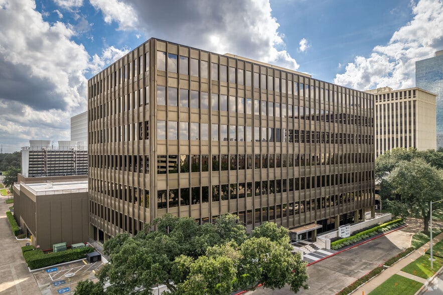 More Photos Of 3411 Richmond Ave, Houston Office For Lease