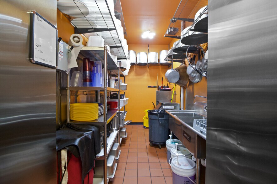 More Photos Of 3634 Central Ave, Lake Station Fast Food For Sale