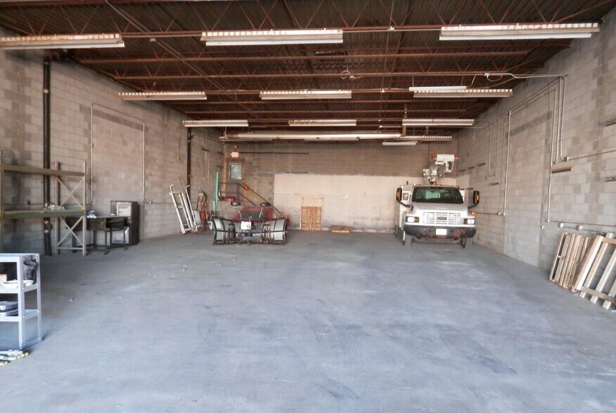 More Photos Of 29120 Anderson Rd, Wickliffe Manufacturing For Lease