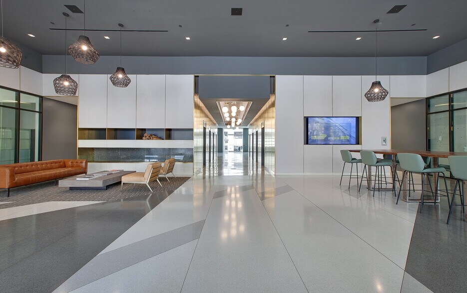 More Photos Of 505 N Brand Blvd, Glendale Office For Lease