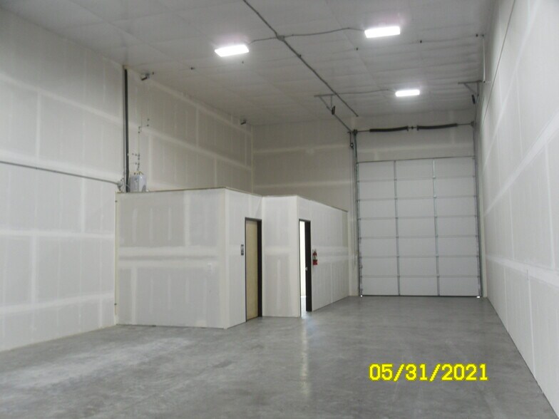 More Photos Of 1770 NE 65th Ave, Vancouver Service For Lease
