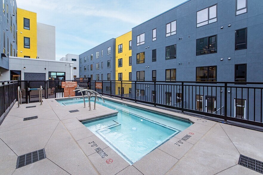 More Photos Of 1040 Santa Fe Dr, Denver Apartments For Lease
