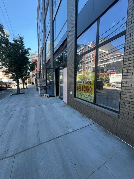 More Photos Of 139 Christopher Columbus Dr, Jersey City Apartments For Lease