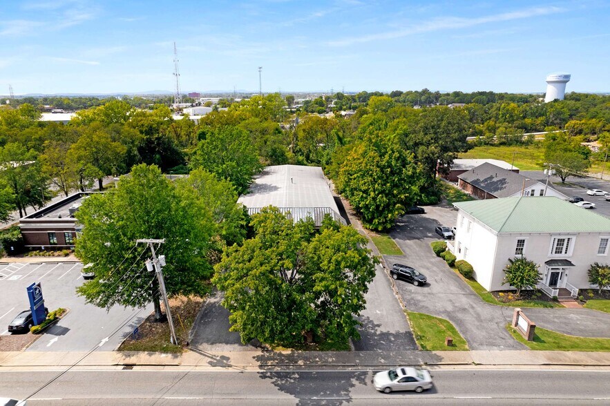 More Photos Of 802 S Church St, Murfreesboro Industrial For Lease