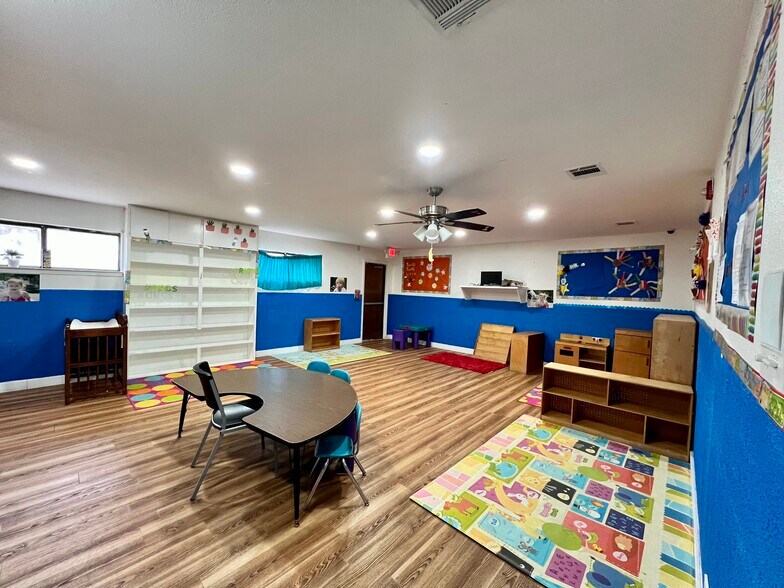 More Photos Of 208 S Allen Heights Dr, Allen Daycare Center For Sale