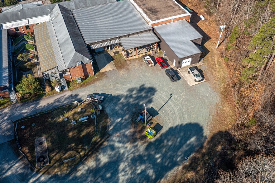 More Photos Of 1434 Farrington Rd, Apex Light Manufacturing For Sale