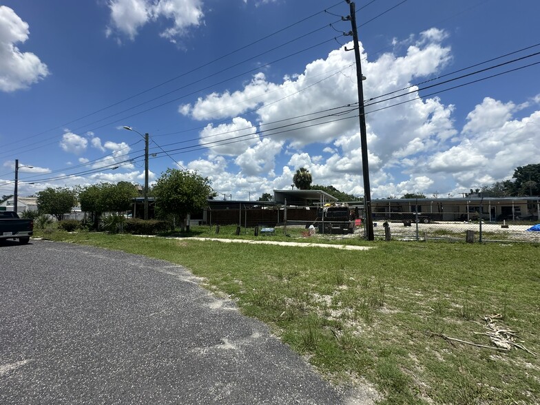 More Photos Of 1701 W Memorial Blvd, Lakeland Auto Dealership For Sale