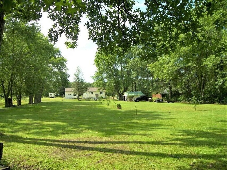 More Photos Of 19449 US Highway 12, New Buffalo Office For Sale
