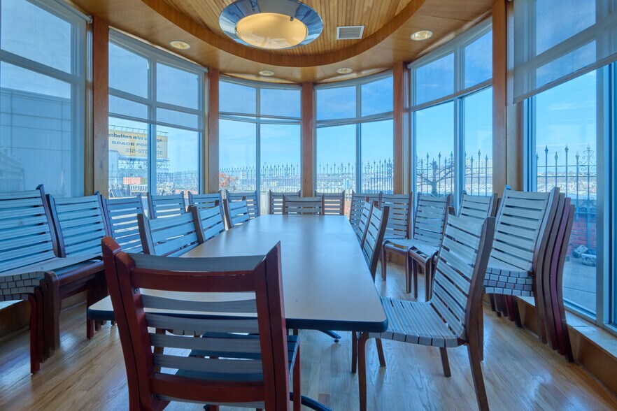 More Photos Of 583 Riverside Dr, New York Apartments For Lease