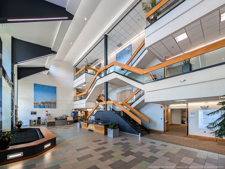 More Photos Of 148 East Ave, Norwalk Medical For Sale