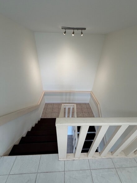 More Photos Of 16155-16155 SW 117th Ave, Miami Light Distribution For Sale
