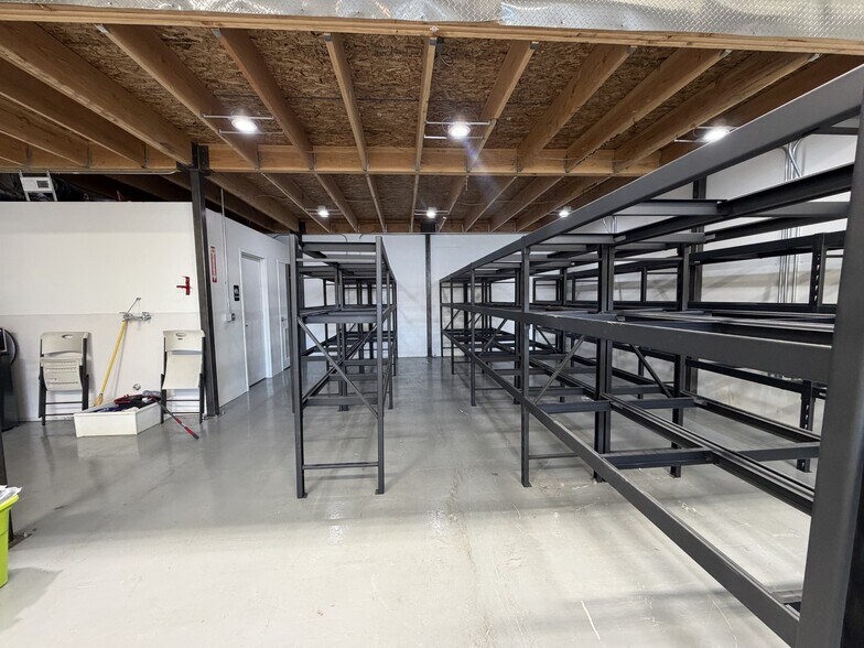 More Photos Of 1350 W 200 S, Lindon Warehouse For Lease