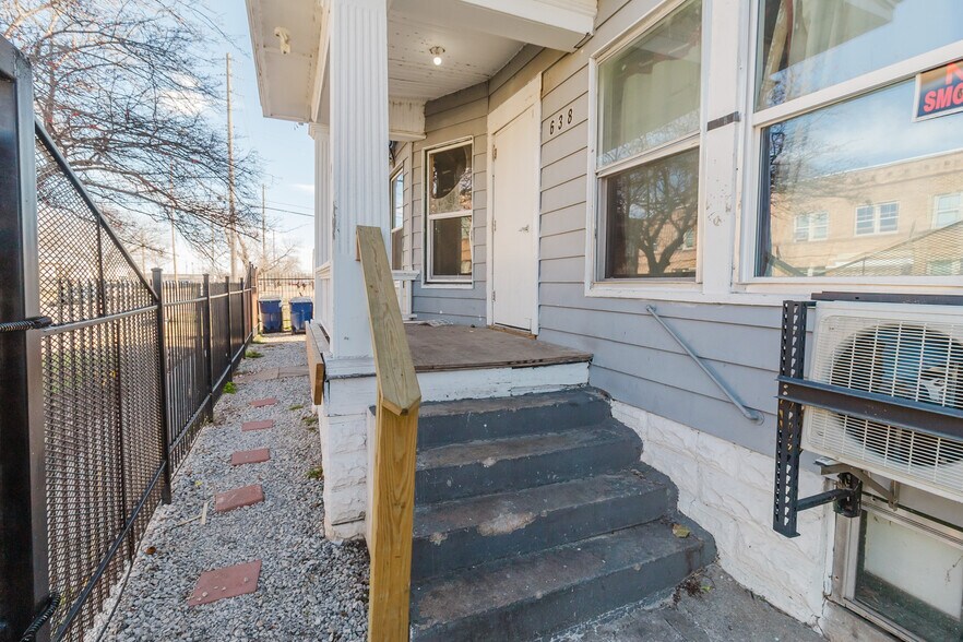 More Photos Of 638 N Broadway Ave, Wichita Multifamily For Sale