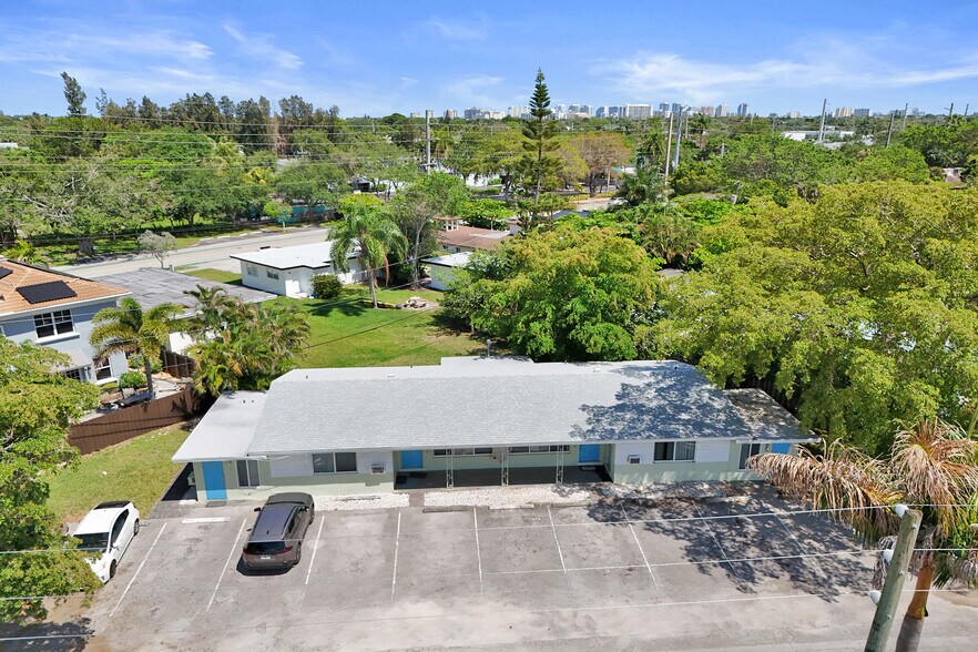 More Photos Of 1100 NE 18th Ct, Fort Lauderdale Apartments For Sale