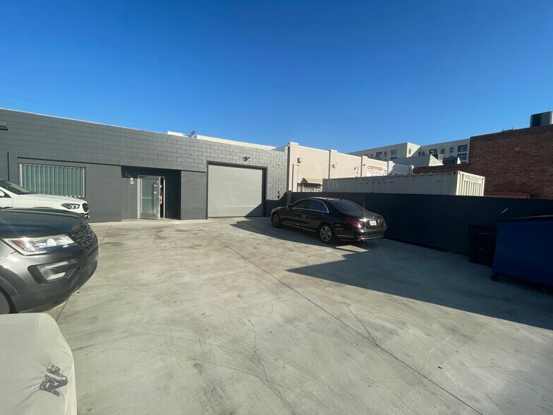 More Photos Of 1160 N Las Palmas Ave, Los Angeles Loft Creative Space For Lease