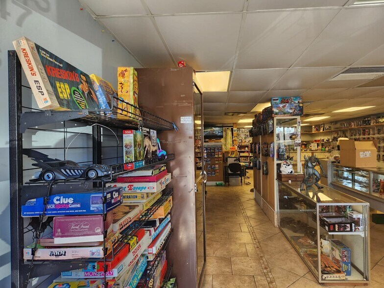 More Photos Of 2847 Ridge Pike, Trooper Restaurant For Lease