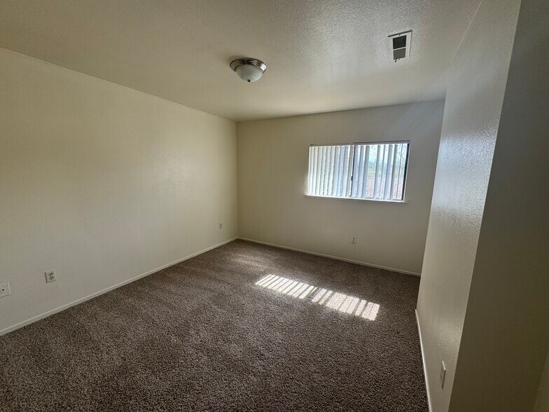 More Photos Of 20230 Grouse Way, Sonora Apartments For Sale