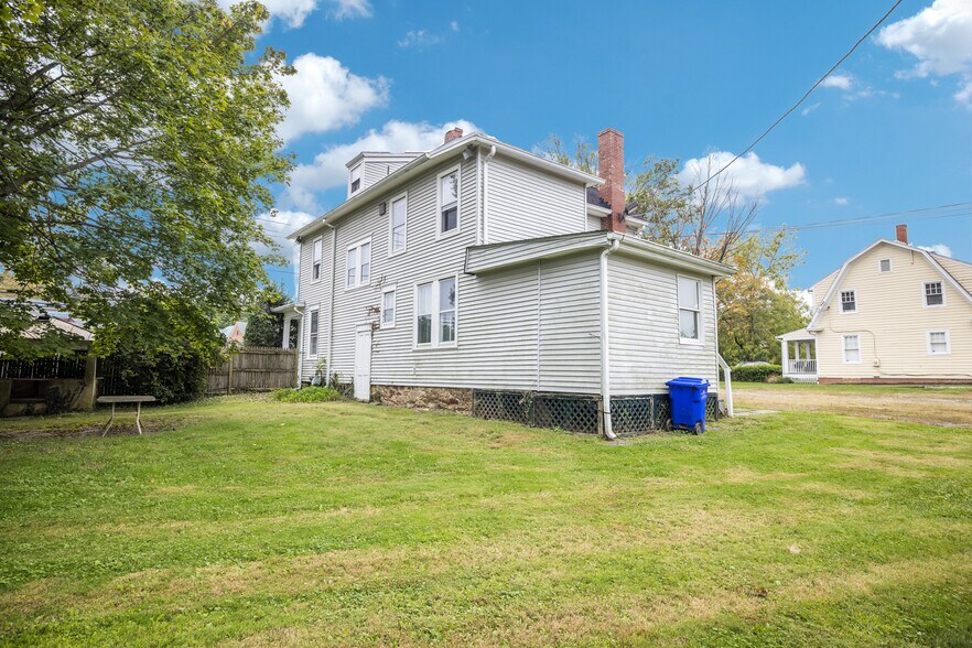 More Photos Of 913 Olney Sandy Spring Rd, Sandy Spring Office Residential For Sale