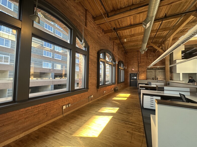 More Photos Of 409 E Jefferson Ave, Detroit Loft Creative Space For Lease