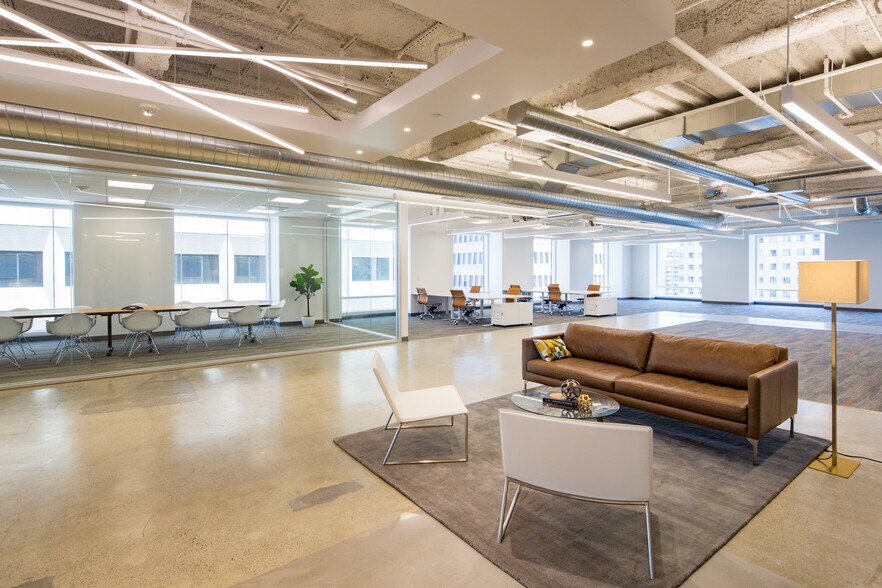 More Photos Of 555 Montgomery St, San Francisco Office For Lease
