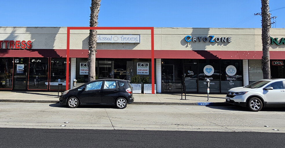 Primary Photo Of 920-926 Wilshire Blvd, Santa Monica Storefront For Lease