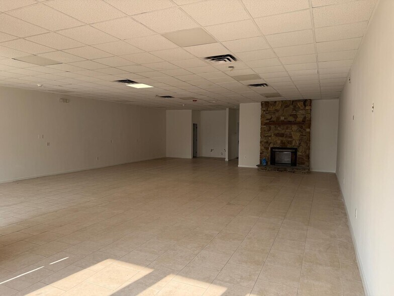 More Photos Of 15 S Route 9W, West Haverstraw Freestanding For Lease