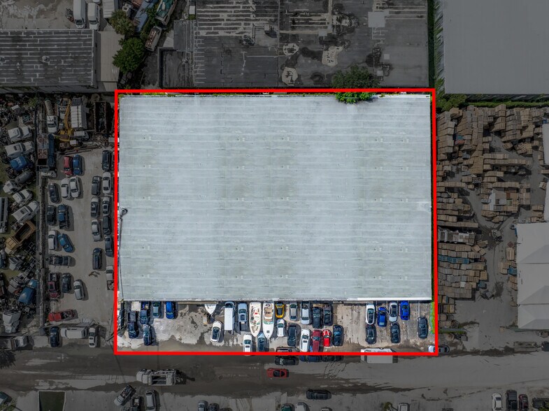 More Photos Of 2310 NW 150th St, Opa Locka Warehouse For Sale