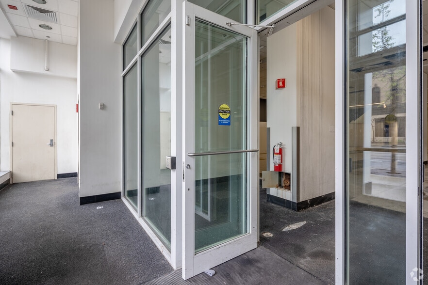 More Photos Of 757 N Orleans St, Chicago Apartments For Sale