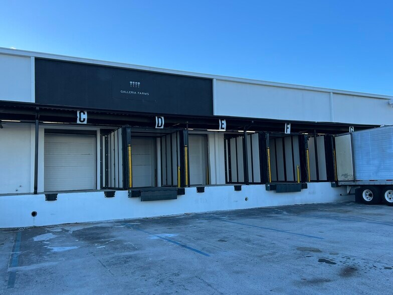 More Photos Of 7500 NW 25th St, Miami Refrigeration Cold Storage For Sale