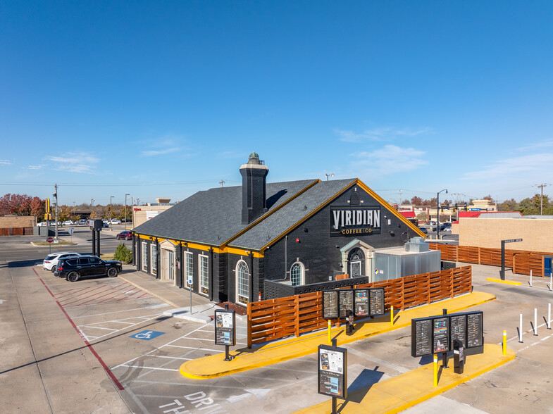 Primary Photo Of 9300 N Pennsylvania Ave, Oklahoma City Restaurant For Sale