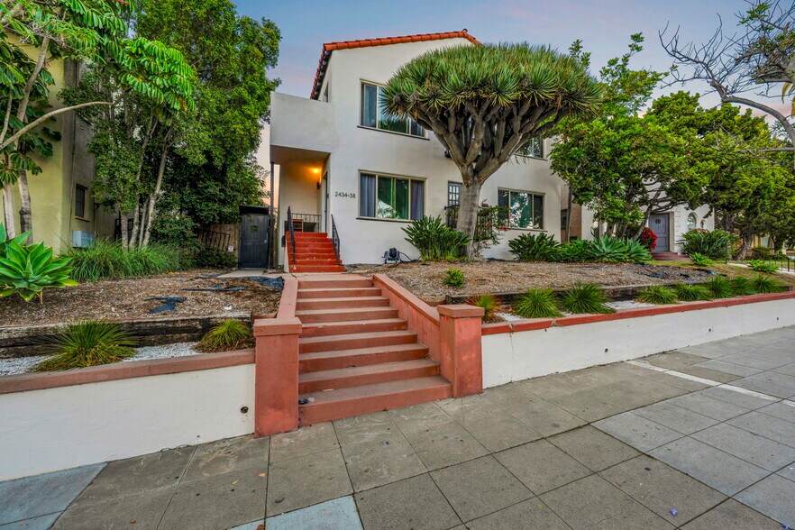 More Photos Of 2434-2438 Broadway, San Diego Apartments For Sale
