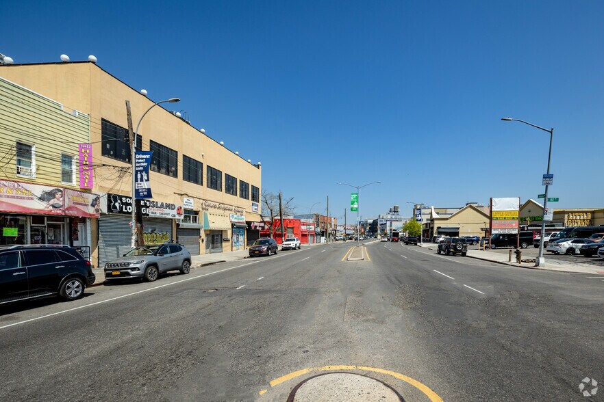 More Photos Of 18211-18219 Jamaica Ave, Jamaica Office For Lease