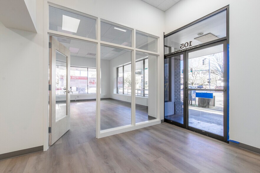 More Photos Of 494 State St, Salem Office For Sale