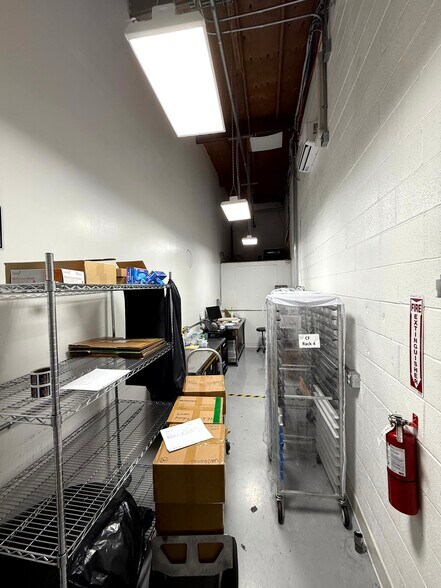 More Photos Of 1447 Santa Fe Ave, Long Beach Manufacturing For Sale