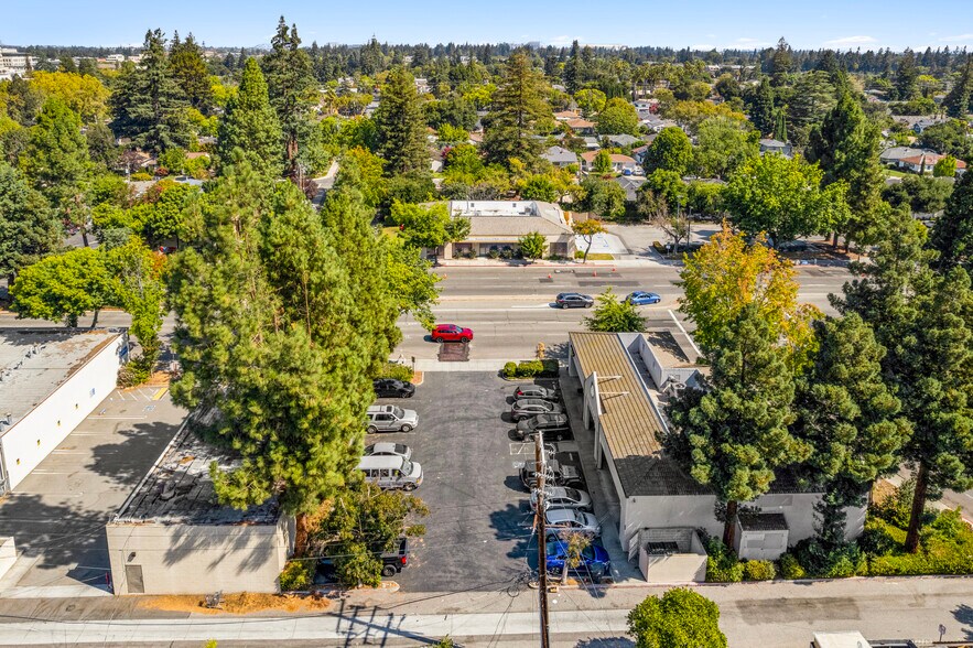 More Photos Of 451 W El Camino Real, Mountain View Freestanding For Sale