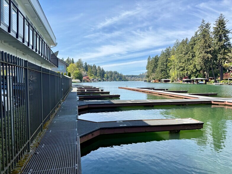 More Photos Of 696 McVey Ave, Lake Oswego Office For Sale