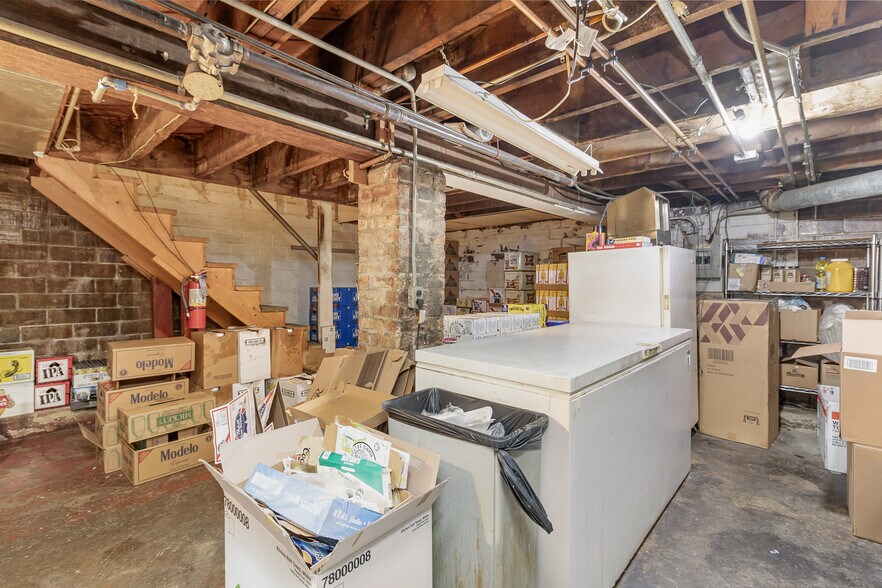 More Photos Of 118 W Clark St, Crown Point Office Residential For Sale