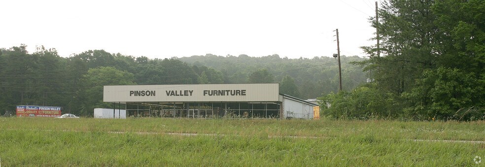 More Photos Of 4417 Pinson Valley Pky, Birmingham Showroom For Lease