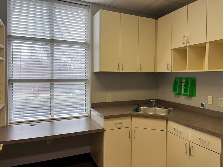 More Photos Of 251 Keisler Dr, Cary Medical For Lease