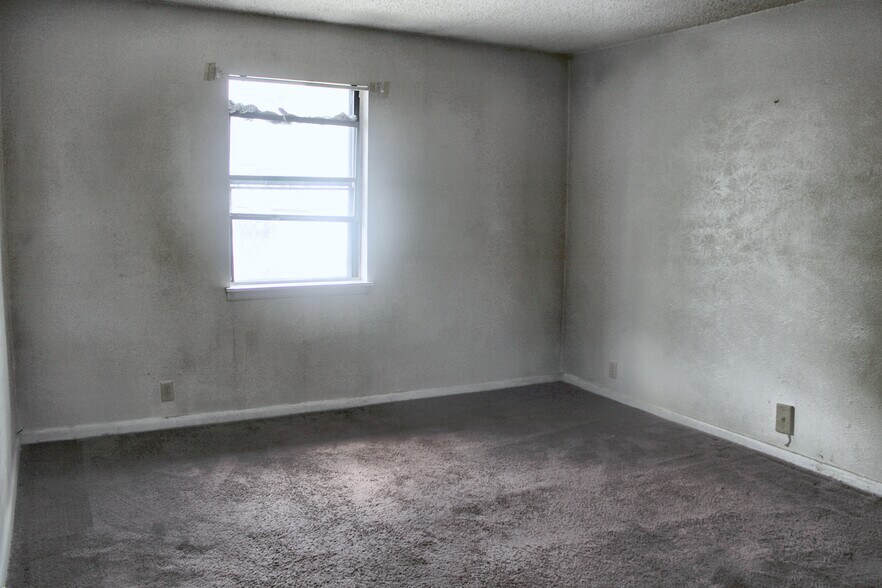 More Photos Of 270 Tampa Dr, Nashville Apartments For Sale