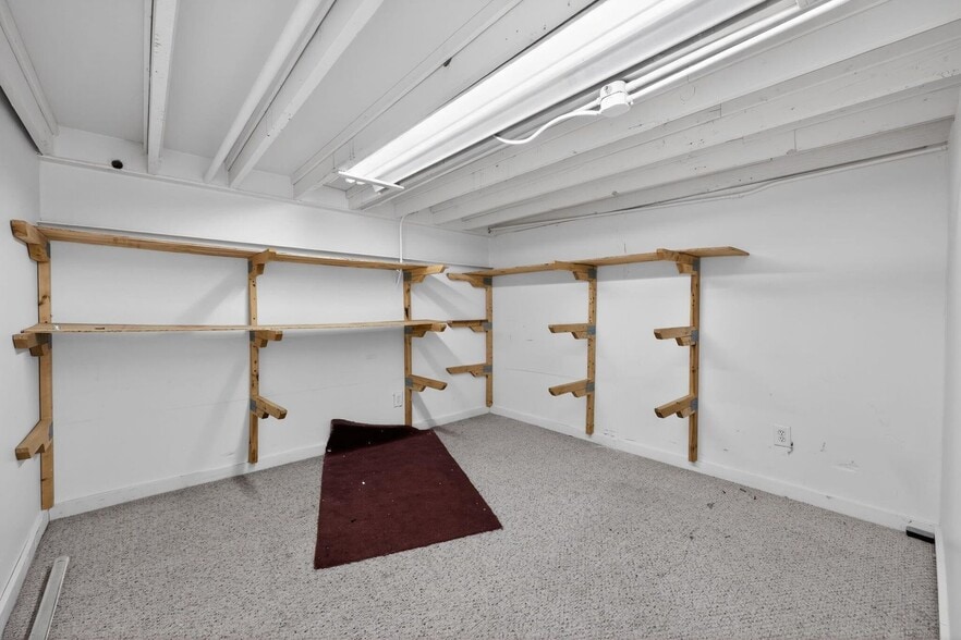 More Photos Of 7235-7241 Calumet Ave, Hammond Freestanding For Sale