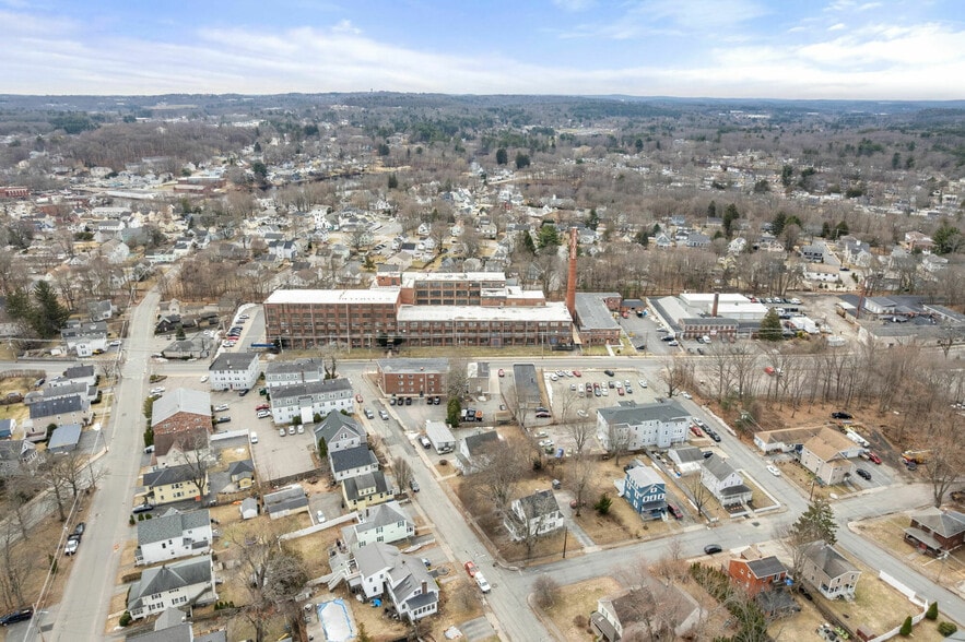 More Photos Of 81 Apsley St, Hudson Manufacturing For Sale