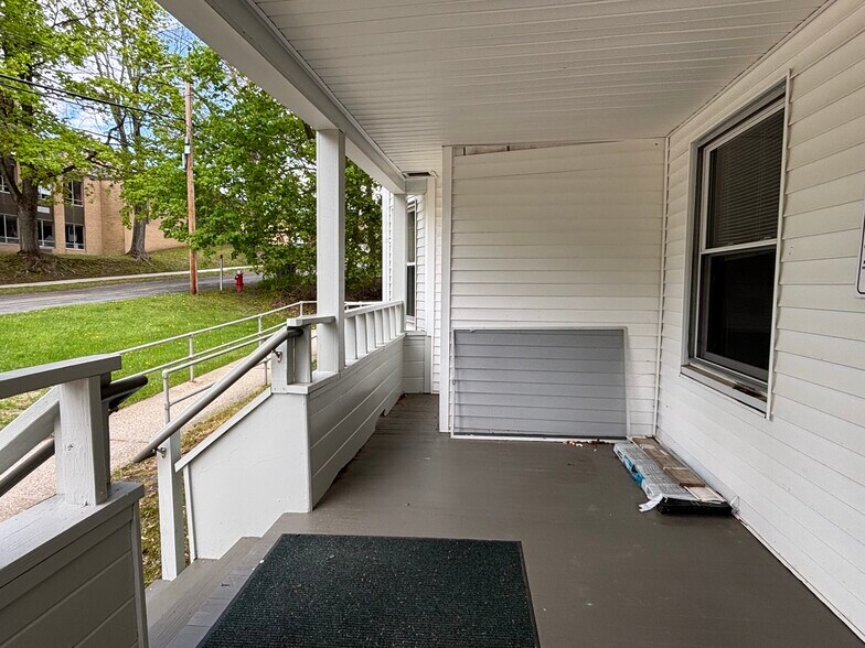 More Photos Of 60 Cottage St, Great Barrington Office For Sale
