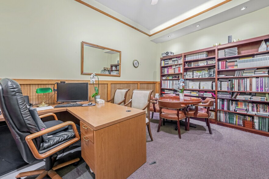 More Photos Of 5102 Avenue D, Brooklyn Religious Facility For Sale