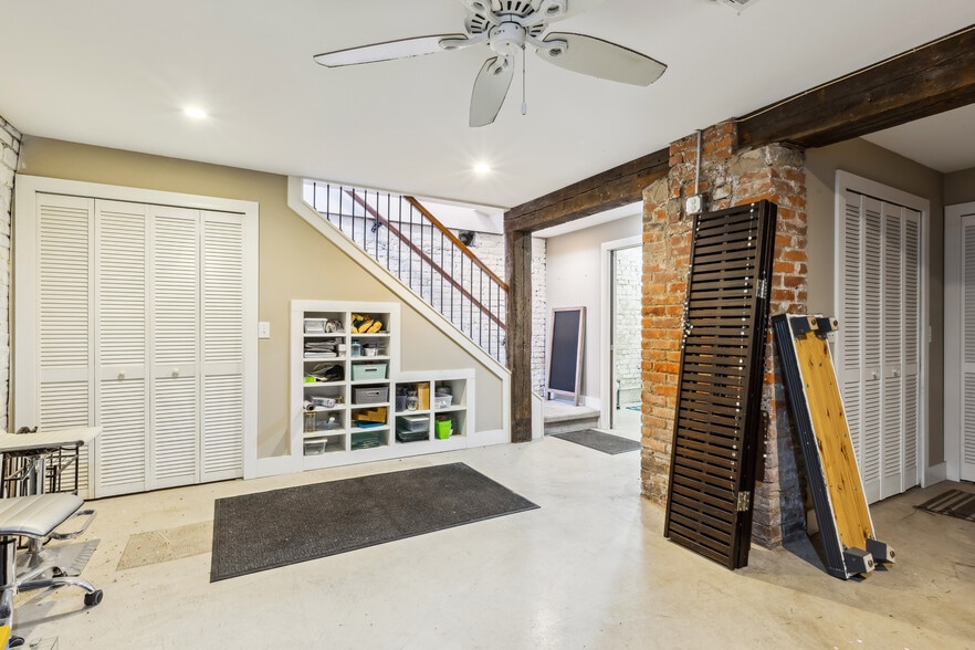 More Photos Of 801 Literary Rd, Cleveland Storefront Retail Residential For Sale