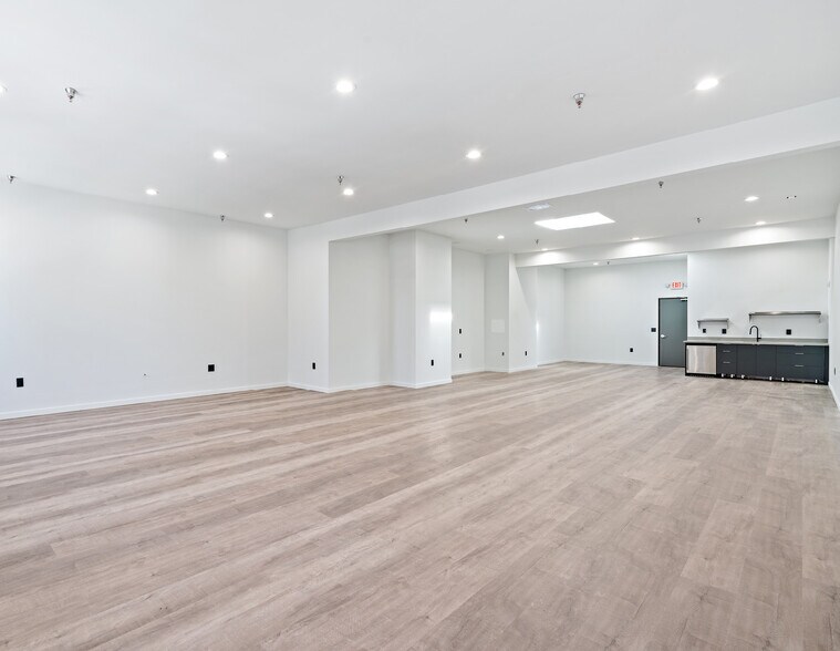 More Photos Of 1441 Stevenson St, San Francisco Warehouse For Sale