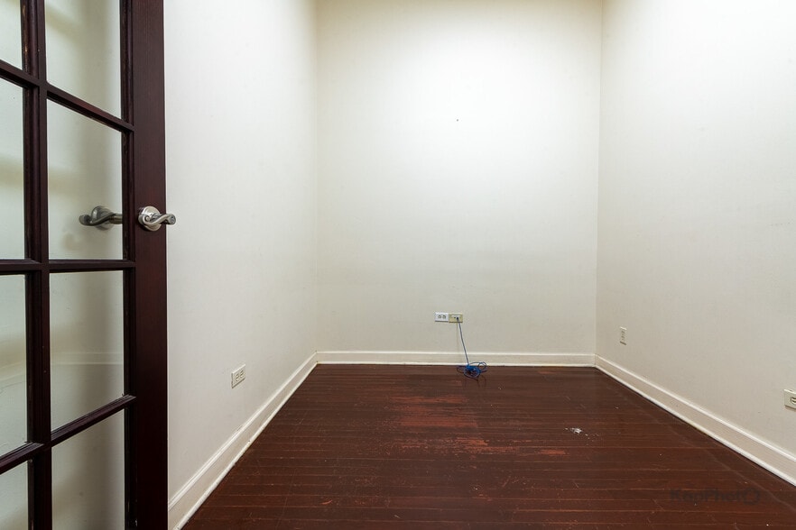 More Photos Of 1930-1934 S Wabash Ave, Chicago Apartments For Sale