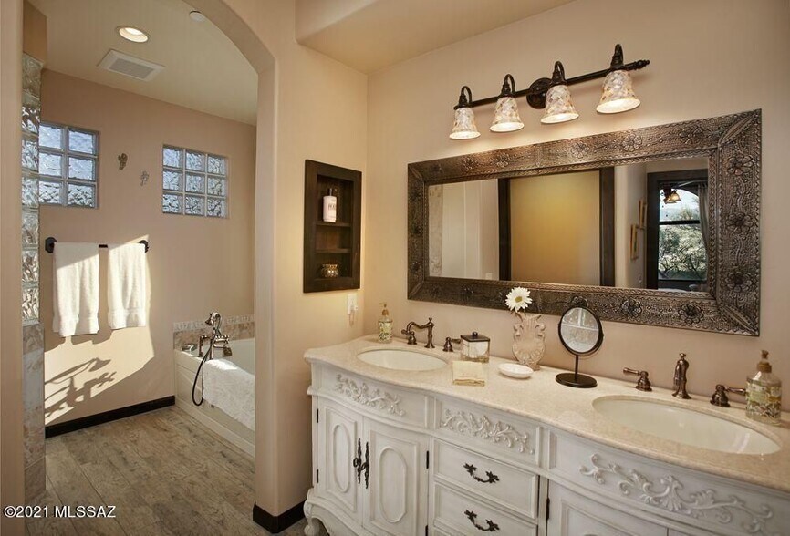 More Photos Of 14545 E Rincon Creek Ranch Rd, Tucson Hotel For Sale