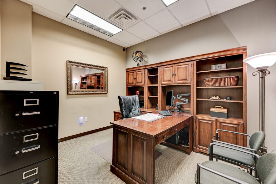 More Photos Of 3175 Saint Rose Pky, Henderson Medical For Lease