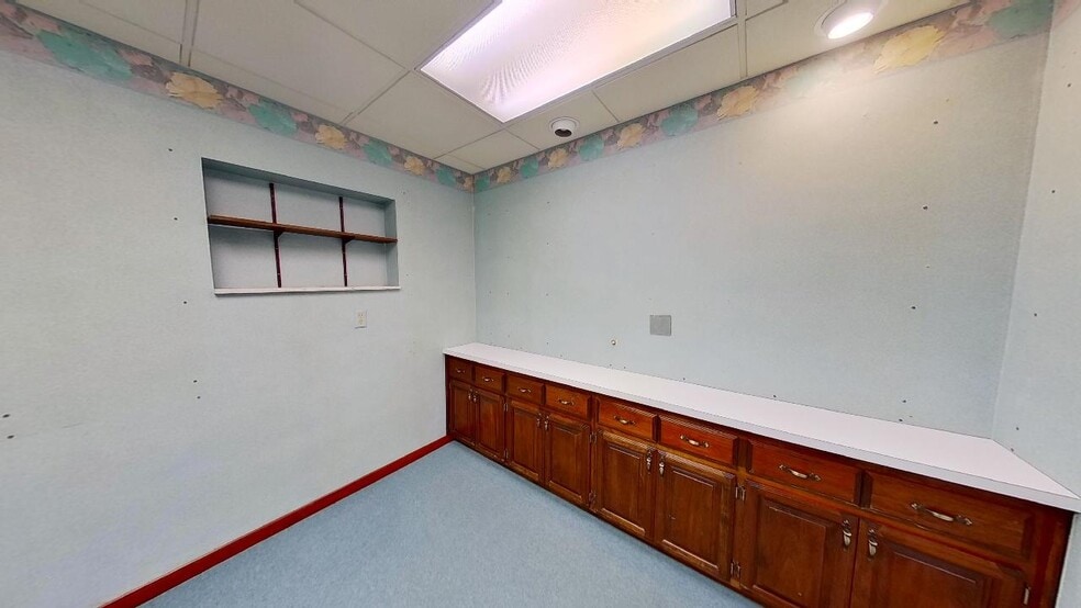 More Photos Of 1629 Union Ave, Natrona Heights Medical For Lease